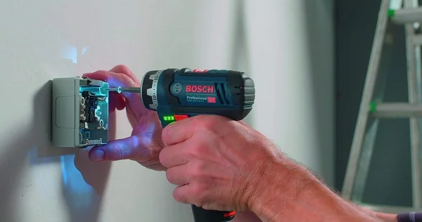 Bosch GSR 12V-15 FC Trapano avvitatore 2,0 ah - 06019F6001