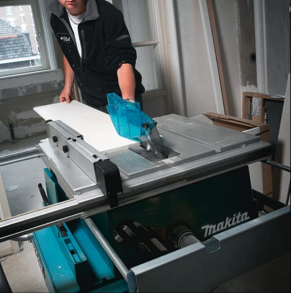 Makita 2704N Sega da banco - dettaglio 3