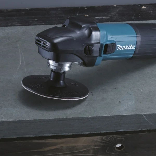Utilizzo Levigatrice 1400w Makita SA5040C mm. 180