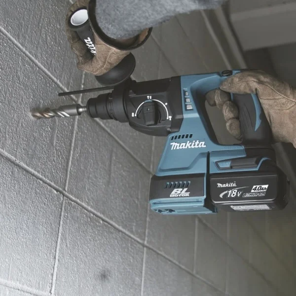 Makita DHR242RTJ Tassellatore sds-plus 18v - dettaglio 2