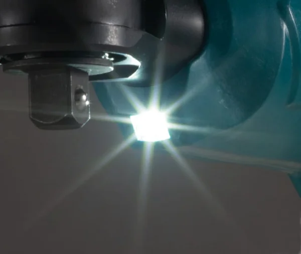 Makita WR100DZJ Chiave a cricchetto 12v senza batterie - dettaglio 3