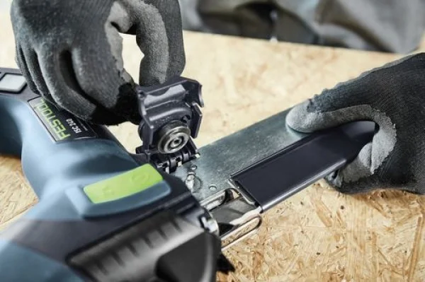 Festool isc 240 hpc 4,0 eb-plus-xl-fs sega a spadino per materiali isolanti a batteria 18v con binario 576572 - dettaglio 4