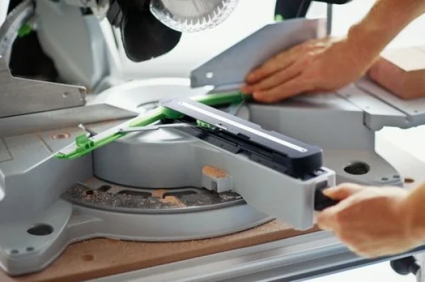 Festool ks 120 reb-set-mft troncatrice radiale kapex con piano multifunzione 576663 - dettaglio 9