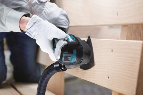 Makita DTM52RTJX1 Utensile multifunzione Starlock Max a batteria 18v - dettaglio 4