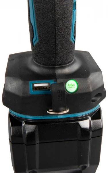 Makita ML002G Torcia LED 40V XGT XPT 710 Lumen senza batterie - ML002G