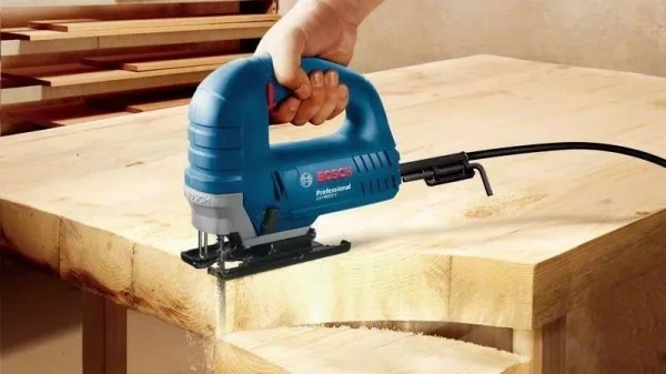 Bosch gst 8000 e seghetto alternativo 710 w 060158h000 - dettaglio 3