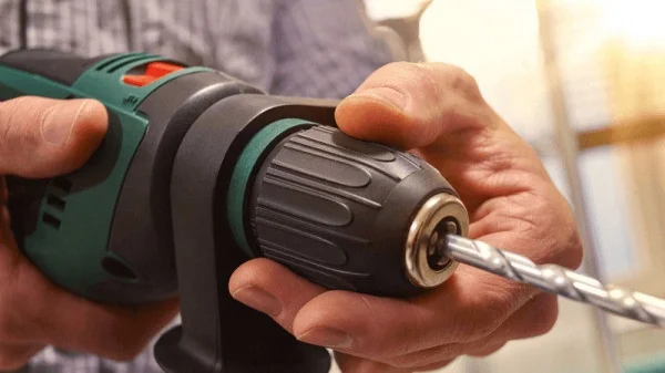 Bosch hobby universalimpact 800 trapano a percussione 800 w - dettaglio 4