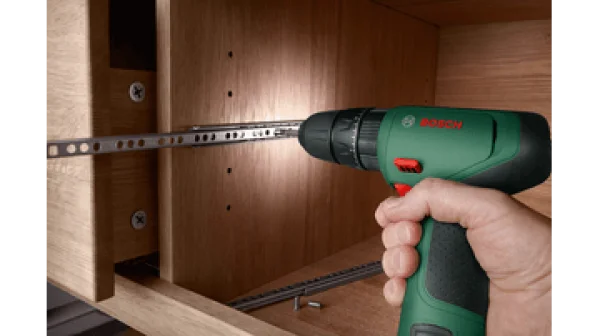 Bosch hobby easyimpact 1200 trapano avvitatore a percussione 12 v con due batterie - dettaglio 7