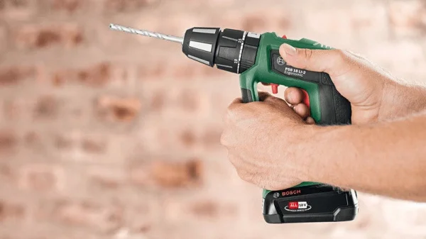 Bosch hobby psb 18 li-2 ergonomic trapano avvitatore a percussione 18 v brushless - dettaglio 3