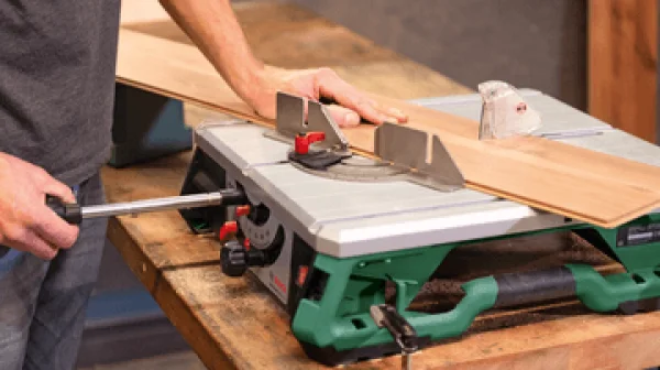 Bosch hobby advancedtablecut 52 banco sega nanoblade 550 w - dettaglio 4
