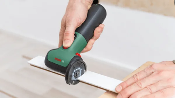Bosch hobby easycut&grind 12 utensile multifunzione a batteria 7,2 v 06039d2000 - dettaglio 5
