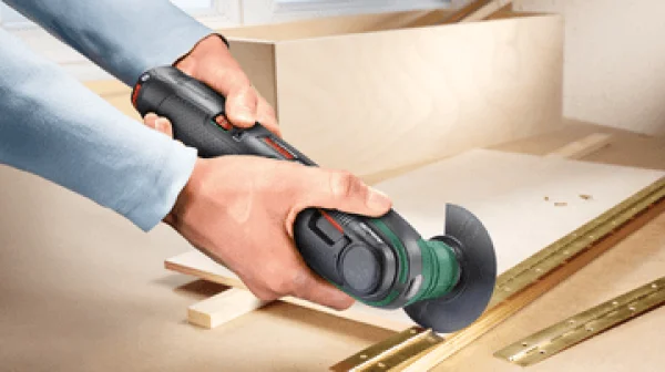 Bosch hobby universalmulti 12 utensile multifunzione a batteria 12 v 0603103001 - dettaglio 6