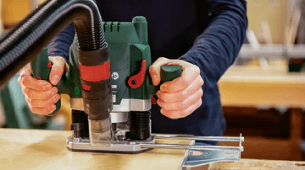 Bosch hobby pof 1200 ae fresatrice verticale 1200 w 060326a100 - dettaglio 6