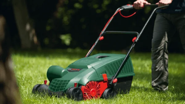 Bosch hobby universalrake 900 arieggiatore elettrico 900 w 060088a001 - dettaglio 3
