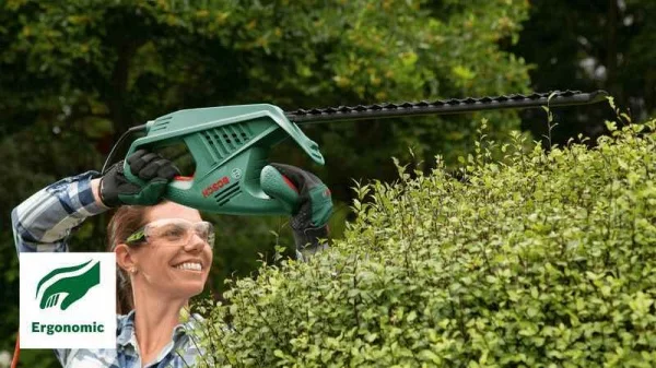 Bosch hobby easyhedgecut 45 tagliasiepi elettrico 420 w con lama 45 cm 0600847a05 - dettaglio 4