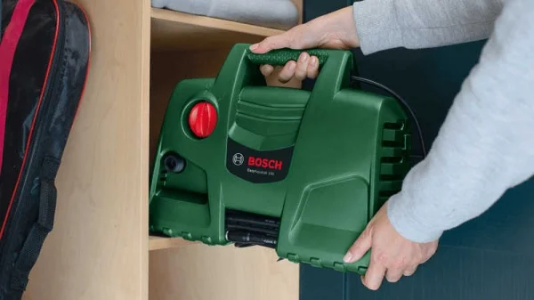 Bosch hobby easyaquatak 100 idropulitrice 100 bar con accessori 06008a7e00 - dettaglio 4