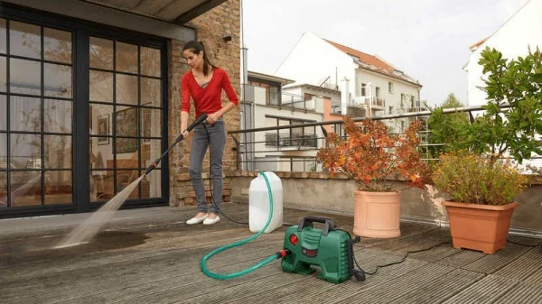 Bosch hobby easyaquatak 120 idropulitrice 120 bar con accessori 06008a7901 - dettaglio 5