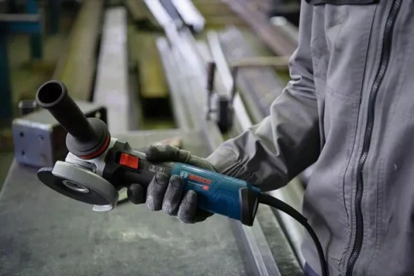Bosch gws 17-125 smerigliatrice angolare 1700 w 06017d0200 - dettaglio 2