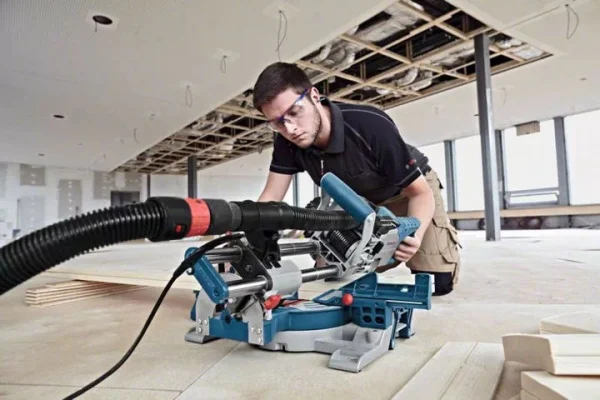 Bosch gcm 8 sjl professional troncatrice radiale da banco 1600 w 216 mm 0601b19101 - dettaglio 4