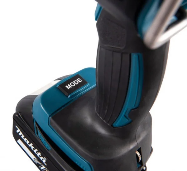 Makita debdml812 torcia a led lxt 1250 lumen 18 v senza batteria - dettaglio 4
