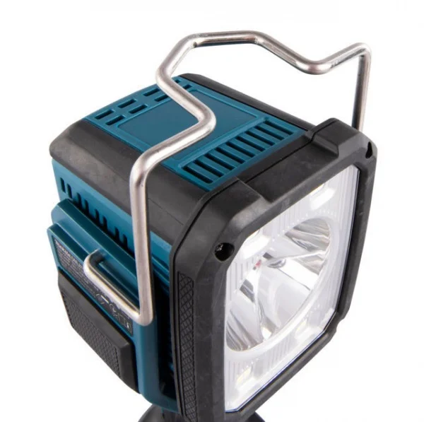 Makita debdml812 torcia a led lxt 1250 lumen 18 v senza batteria - dettaglio 7