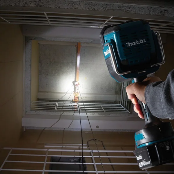Makita debdml812 torcia a led lxt 1250 lumen 18 v senza batteria - dettaglio 8