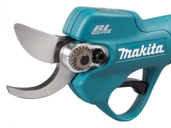 Makita up100dsmj cesoie per potatura brushless cxt 12 v con due batterie - dettaglio 4