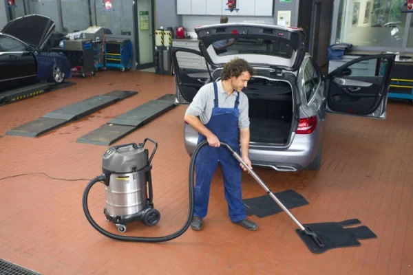 Karcher nt 70/2 me classic aspirapolvere industriale solidi e liquidi 70 l 1.667-306.0 - dettaglio 5