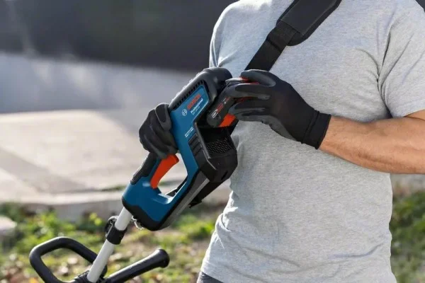 Bosch grt 18v-33 tagliabordi 33 cm brushless 18 v senza batteria 06008d0000 - dettaglio 5