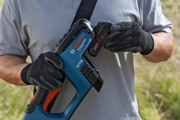 Bosch gfr 18v-23 decespugliatore 23 cm brushless 18 v senza batteria 06008d1000 - dettaglio 5