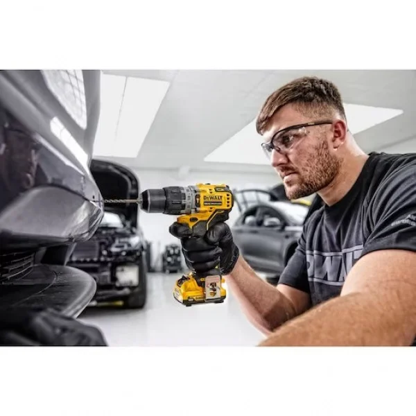 Dewalt dcd706d2-qw trapano a percussione xr 12 v brushless con due batterie - dettaglio 4