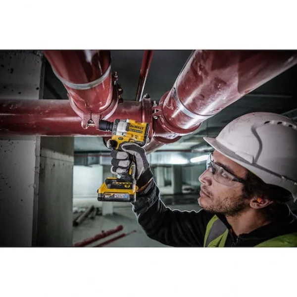 Dewalt dcf921e2t-qw avvitatore ad impulsi brushless xr 18v con batterie powerstack - dettaglio 4