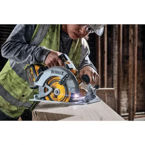 Dewalt dcs573t1-qw sega circolare 190 mm brushless 18 v con batteria flexvolt - dettaglio 4