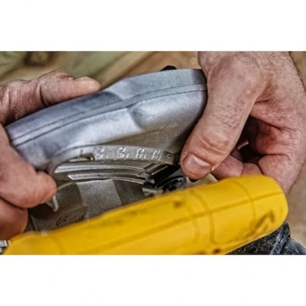 Dewalt dwe560-qs sega circolare 184 mm a filo 1350 w - dettaglio 3