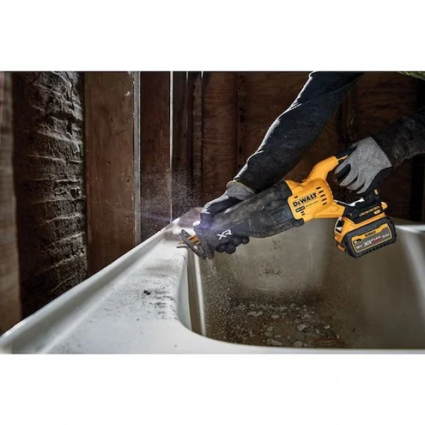 Dewalt dcs386nt-xj seghetto diritto brushless 18v senza batterie - dettaglio 4