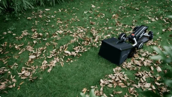 Ecoflow Bundle Blade Robot rasaerba smart con kit spazzatrice - ECO60446