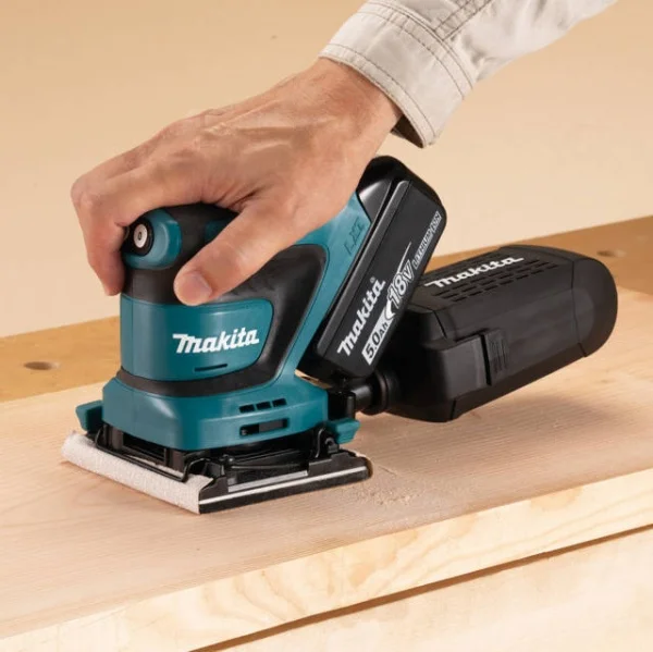 Makita dbo480rfj1 levigatrice orbitale per finitura a batteria 18 v - dettaglio 4