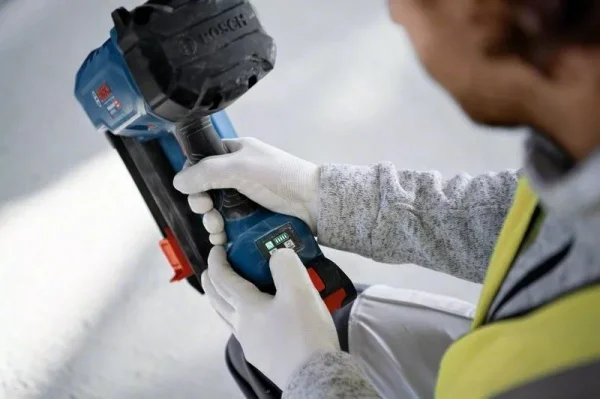 Bosch gnb 18v-38 chiodatrice per calcestruzzo 18 v brushless senza batterie 06019l7001 - dettaglio 7