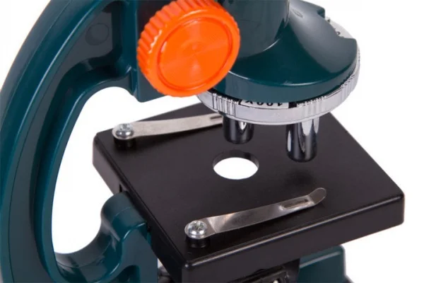 Levenhuk labzz m2 microscopio 69740 - dettaglio 7