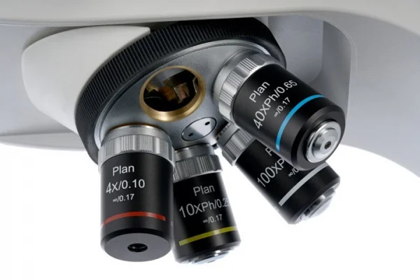 Levenhuk med d45t microscopio trinoculare digitale professionale 74010 - dettaglio 8