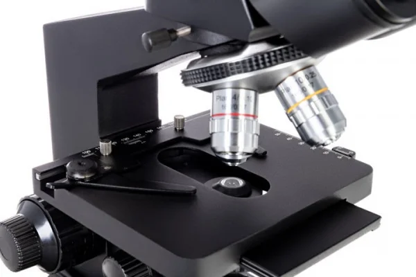 Levenhuk 870t microscopio trinoculare biologico 24613 - dettaglio 7
