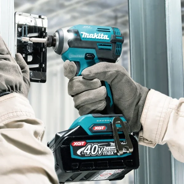 Makita td003gd201 avvitatore ad impulsi brushless xgt a batteria 40 v - dettaglio 8