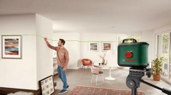 Bosch hobby universallevel 360 set livella laser multifunzione a 2 linee verdi con treppiede 0603663e06 - dettaglio 7