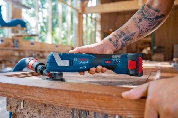 Bosch gop 18v-34 utensile multifunzione brushless 18 v con accessori senza batterie 06018g2002 - dettaglio 10