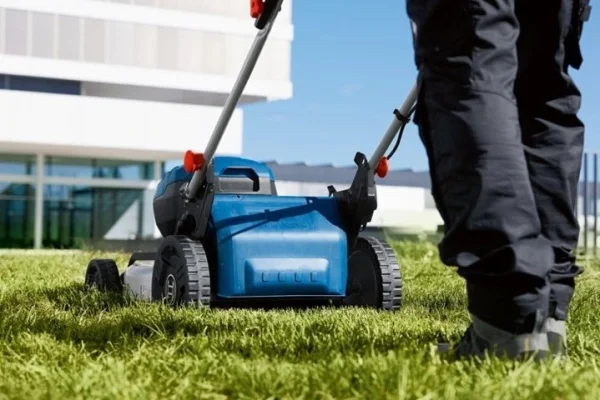 Bosch gra 18v2-46 tagliaerba 46 cm biturbo brushless 2x 18 v senza batterie 06008c8000 - dettaglio 7
