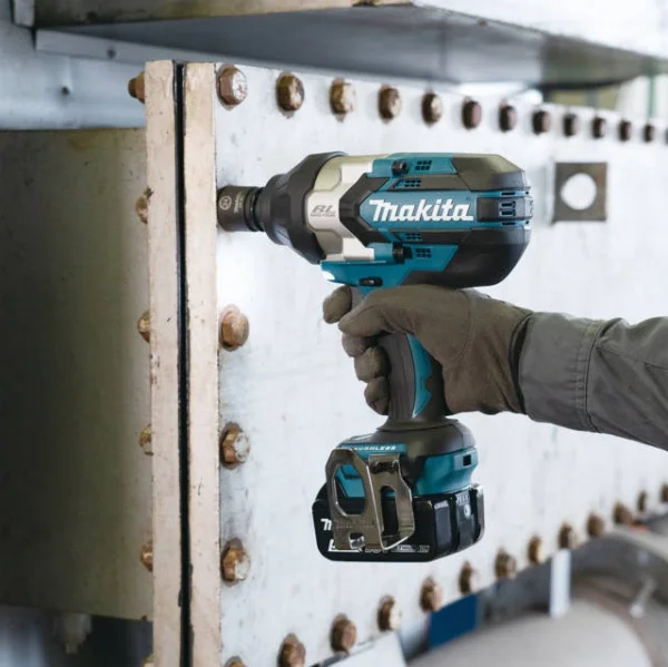 Makita dtw1004z avvitatore ad impulsi brushless 18 v senza batterie - dettaglio 6