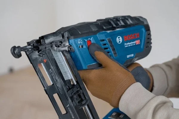Bosch gnh 18v-64-2 m chiodatrice per legno brushless 18 v senza batterie - dettaglio 9
