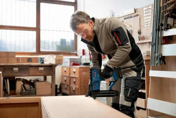 Bosch gnh 18v-50 m chiodatrice per legno brushless 18 v senza batterie - dettaglio 6