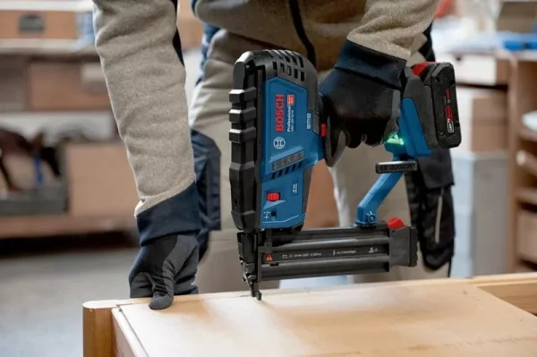 Bosch gnh 18v-50 m chiodatrice per legno brushless 18 v senza batterie - dettaglio 7
