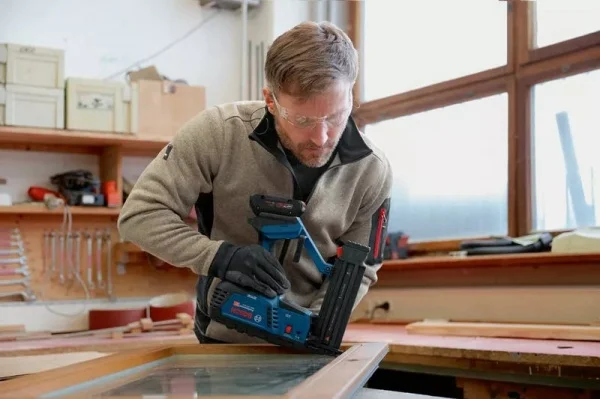 Bosch gnh 18v-50 m chiodatrice per legno brushless 18 v senza batterie - dettaglio 8